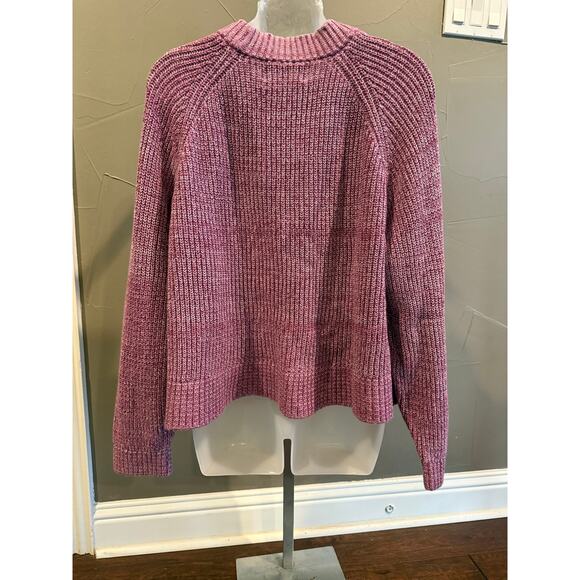 Old Navy Sweater - Picture 2 of 3